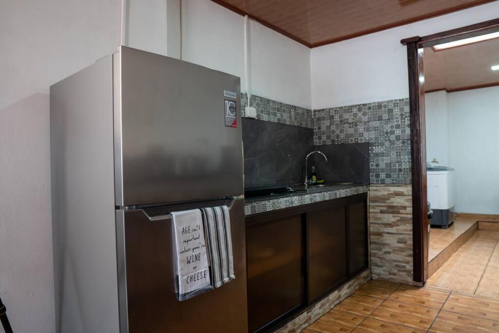 Вілла Tony'S House La Fortuna Екстер'єр фото